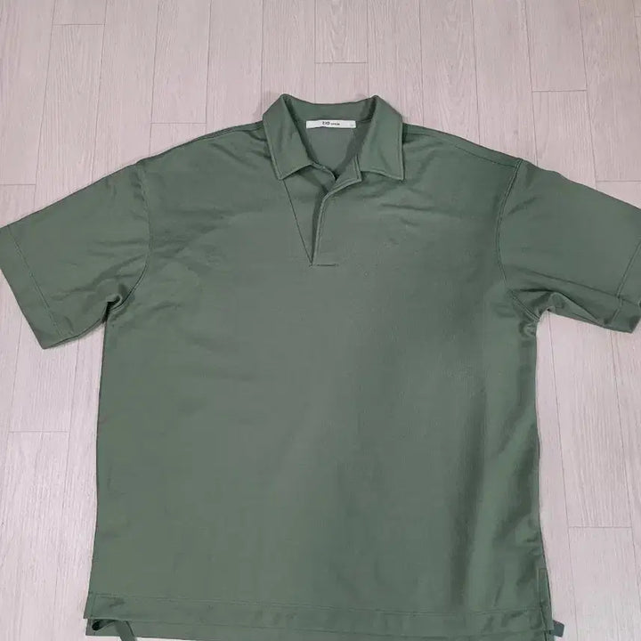 [BUNJANG] ZIOZIA Oversized Short-Sleeve Polo T-Shirt Khaki Size 100 / 지오송지오 반팔 카라티셔츠 카키 오버핏 100사이즈