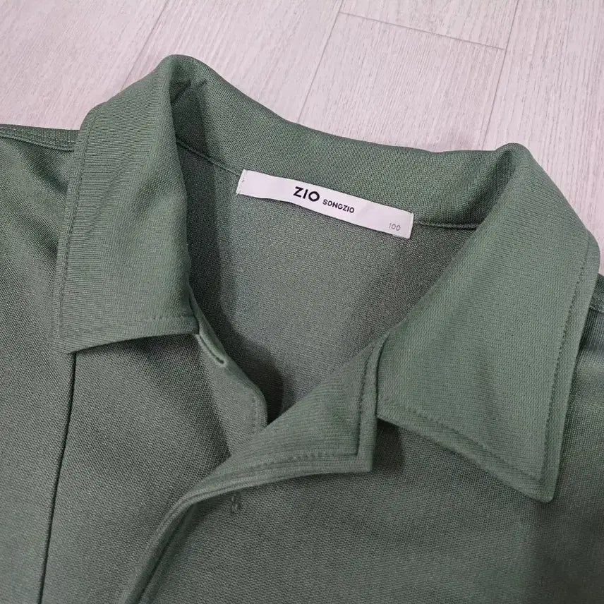 [BUNJANG] ZIOZIA Oversized Short-Sleeve Polo T-Shirt Khaki Size 100 / 지오송지오 반팔 카라티셔츠 카키 오버핏 100사이즈