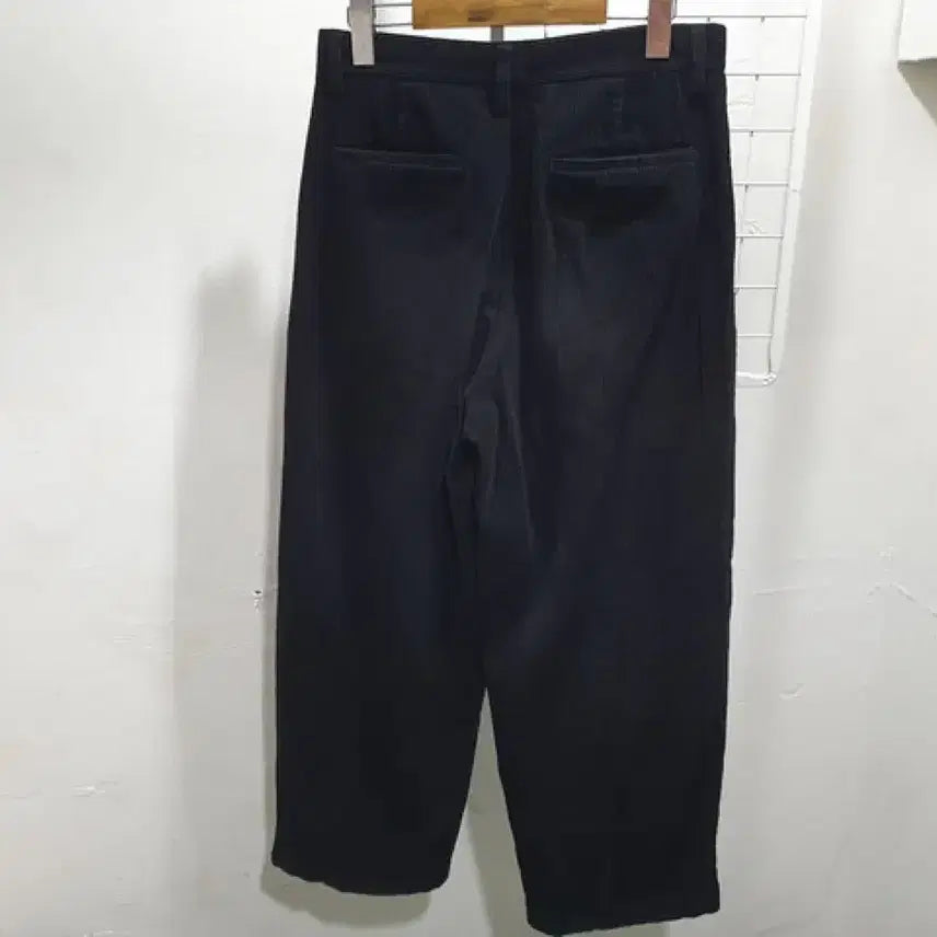 [BUNJANG] Musinsa Standard Corduroy Wide Pants 28 Inch / 무신사스탠다드 코듀로이 와이드팬츠 (28인치)