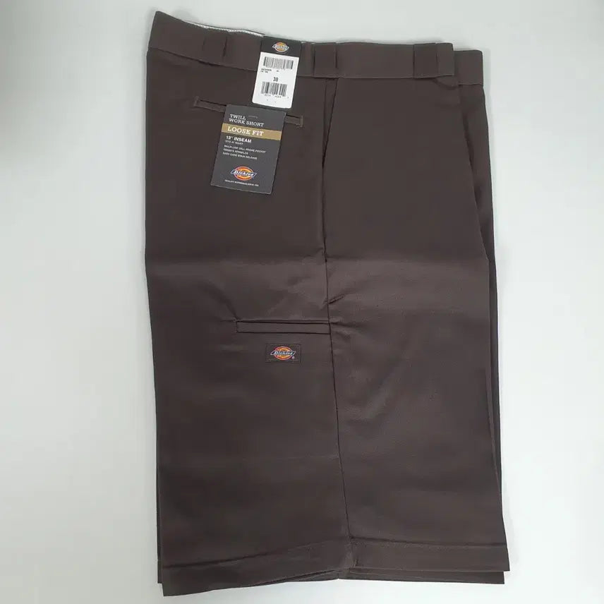 [BUNJANG] Dickies Loose Fit Twill Work Shorts Dark Brown / D1 디키즈 루즈핏 트윌 워크 숏 팬츠 다크브라운 38