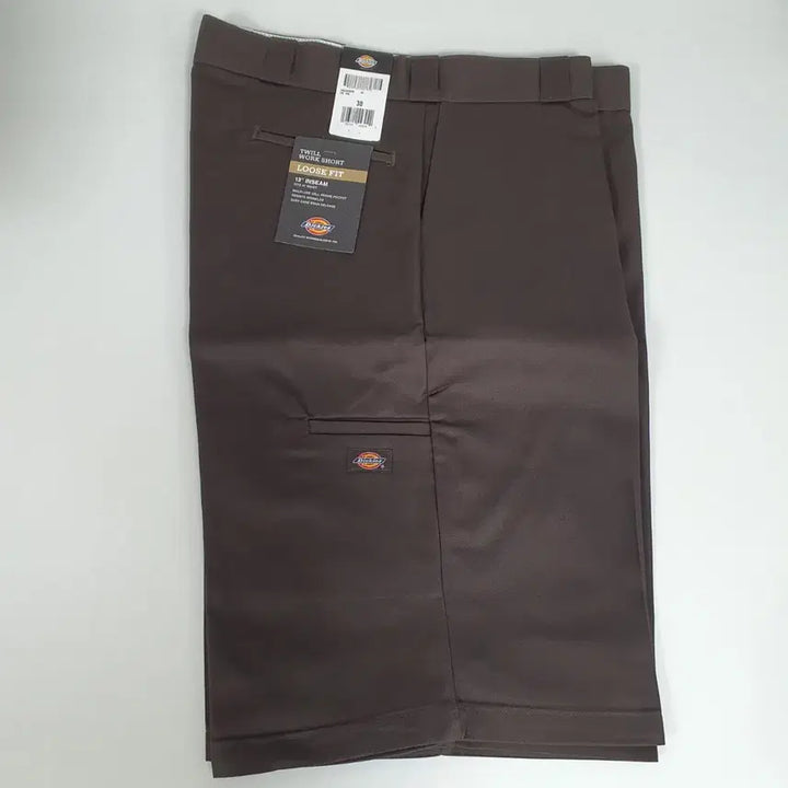 [BUNJANG] Dickies Loose Fit Twill Work Shorts Dark Brown / D1 디키즈 루즈핏 트윌 워크 숏 팬츠 다크브라운 38