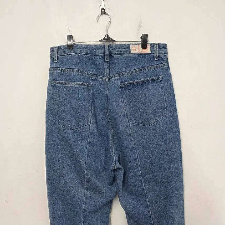 [SOLD OUT] 스튜디오톰보이 청바지