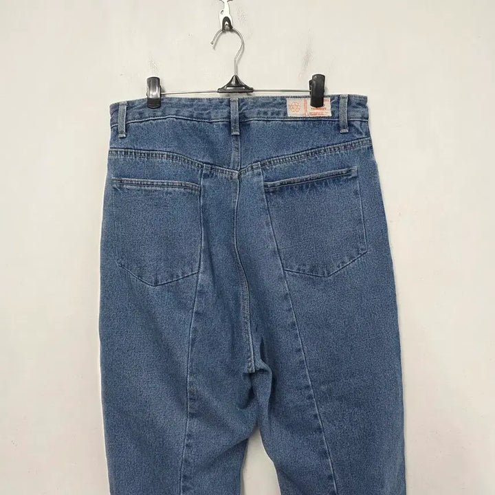 [SOLD OUT] 스튜디오톰보이 청바지