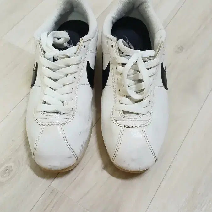 [BUNJANG] Nike Unisex Sneakers / 나이키 운동화 남녀공용