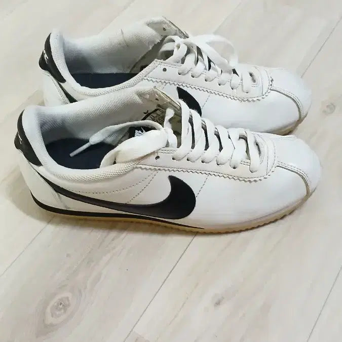 [BUNJANG] Nike Unisex Sneakers / 나이키 운동화 남녀공용