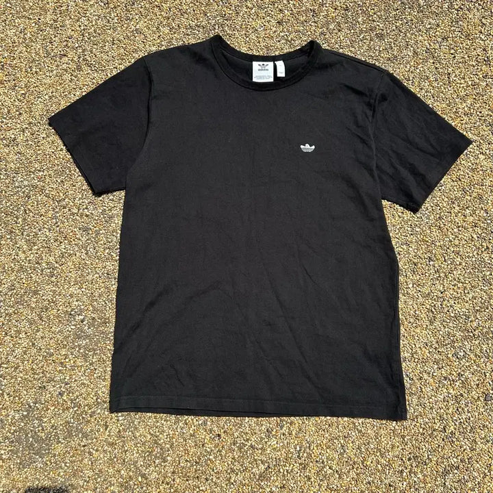 [BUNJANG] Adidas Black Short Sleeve T-Shirt (Size M) / 아디다스(ADIDAS) 블랙 반팔티