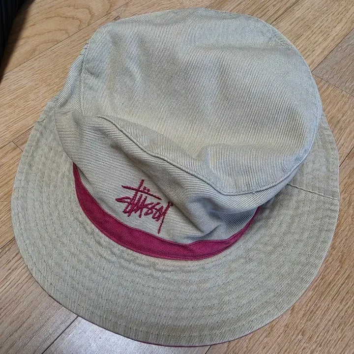 [BUNJANG] Stussy Beige Bucket Hat / 스투시 버킷햇 베이지색 모자