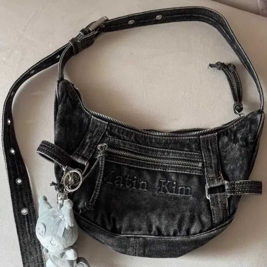 [BUNJANG] Matinkim Washed Denim Mini Hobo Bag Black / 마뗑킴 워시드 데님 미니 호보백 블랙 이안
