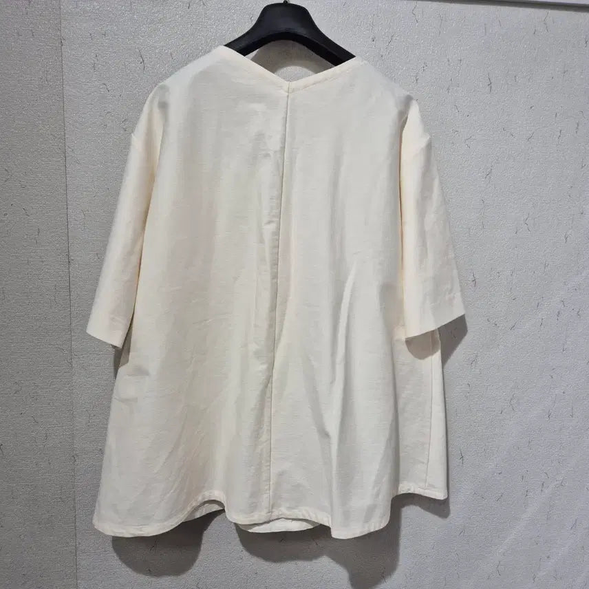 [BUNJANG] COS Ivory V-Neck Short Sleeve Blouse / 코스 아이보리 V넥 반팔 블라우스