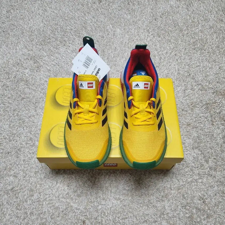 [BUNJANG] Adidas Running Shoes (240mm) / 아디다스운동화 240