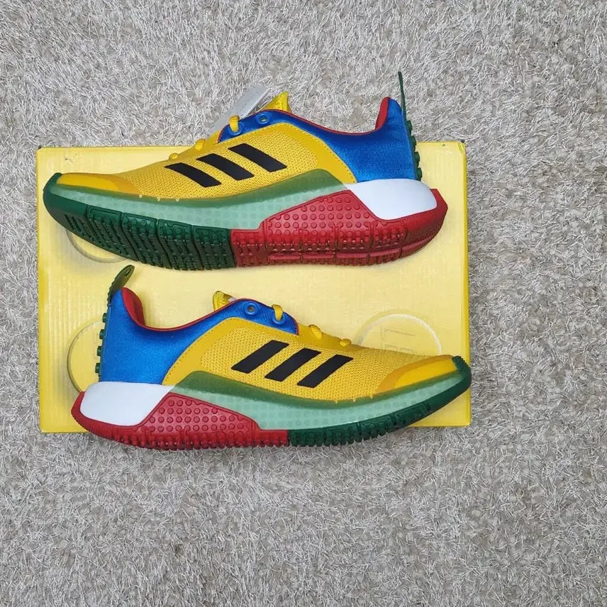 [BUNJANG] Adidas Running Shoes (240mm) / 아디다스운동화 240