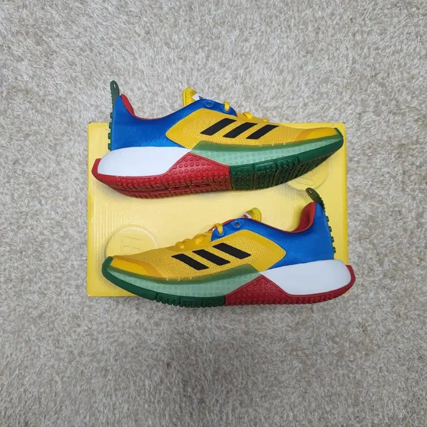[BUNJANG] Adidas Running Shoes (240mm) / 아디다스운동화 240