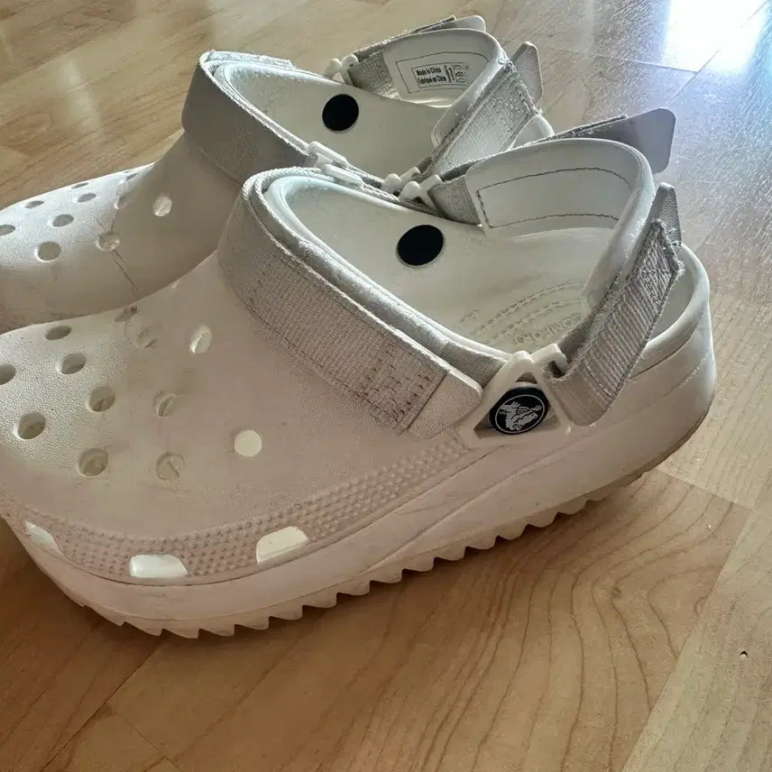 [BUNJANG] Crocs White M4W6 / 크록스 화이트 크록스230 크록스m4w6