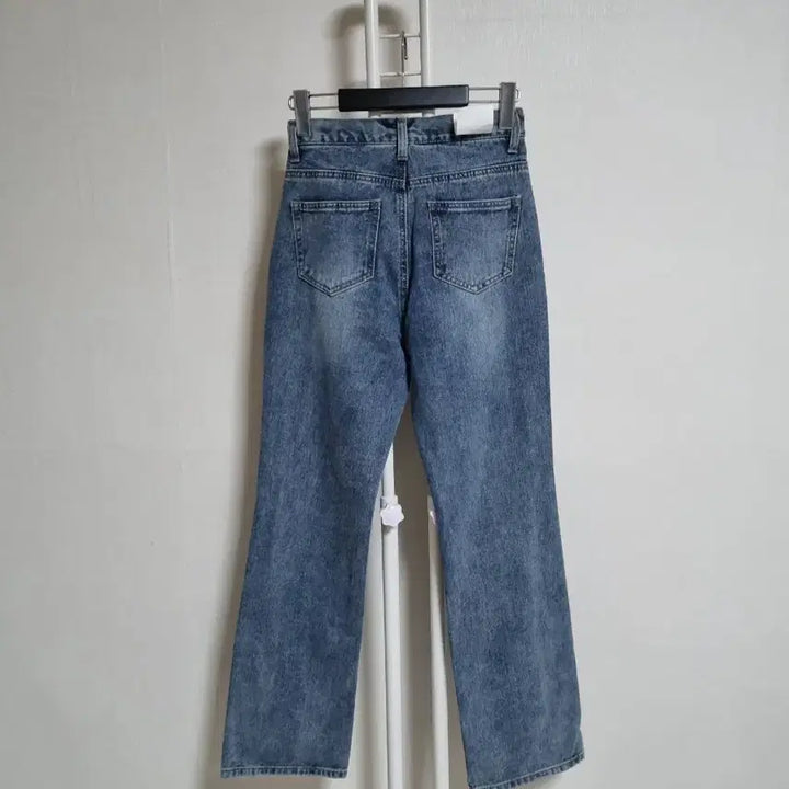 [BUNJANG] D4 Semi Bootcut Denim Pants / D4 세미부츠컷데님바지