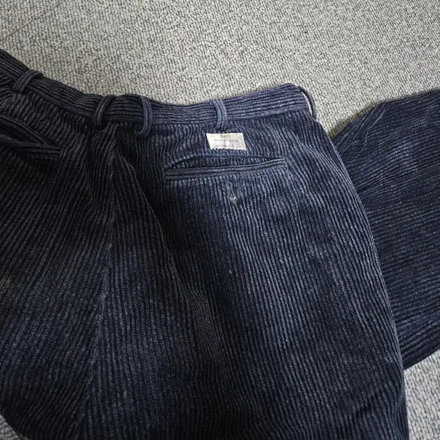 [BUNJANG] Lee Corduroy Pants / Lee 코듀로이팬츠 판매합니다