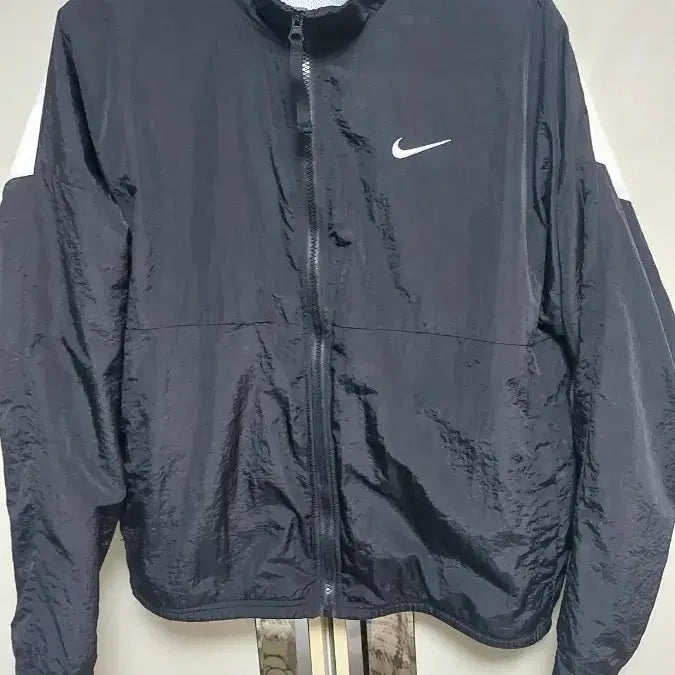 [BUNJANG] Nike Black Windbreaker Jacket / 나이키 블랙 바람막이 자켓