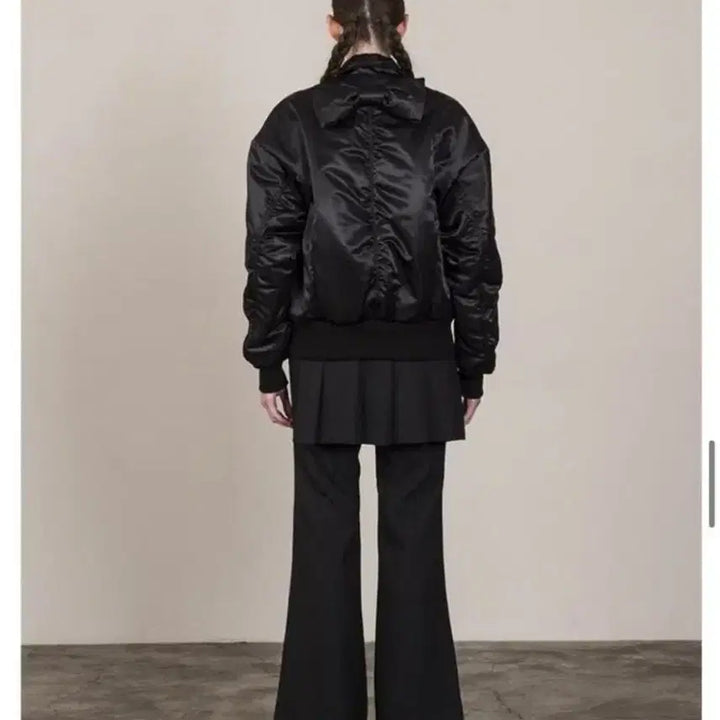 [BUNJANG] BMUET Ribbon Bomber Jacket / 비뮈에트 BMUET(TE) 리본 봄버