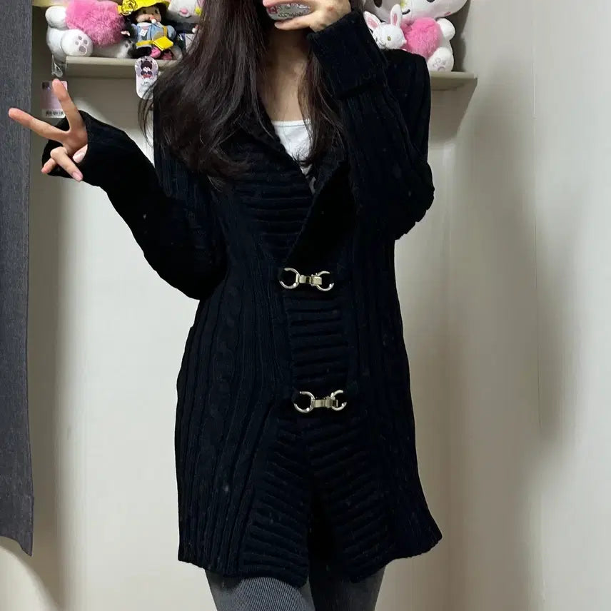 [BUNJANG] Vintage Black Buckle Cardigan / 빈티지 블랙 버클 가디건 달천깔 로걀 라떼 오네갸루 공겜여주 긱시크 고스