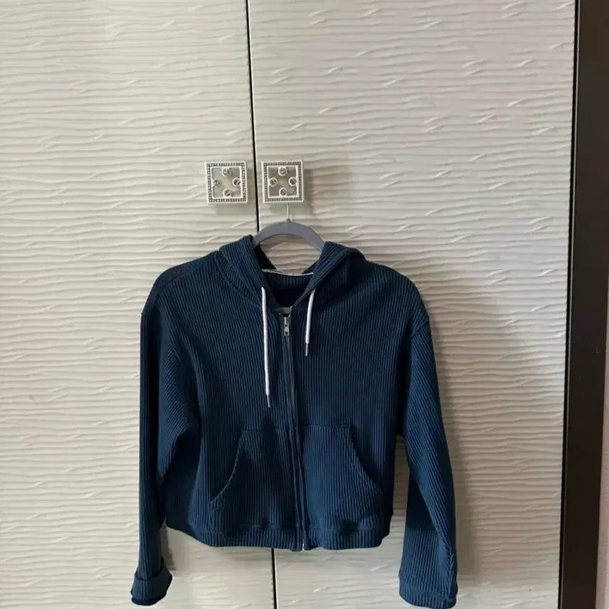 [BUNJANG] Haus Waffle Hoodie Zip-up (Navy) / Haus 호와스 와플 후드집업(네이비 원가 6)