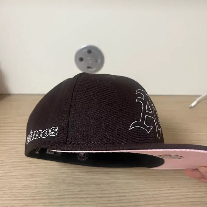 [SOLD OUT] 아모멘토 뉴에라  콜라보 오클랜드 애슬레틱스 59FIFTY 모자