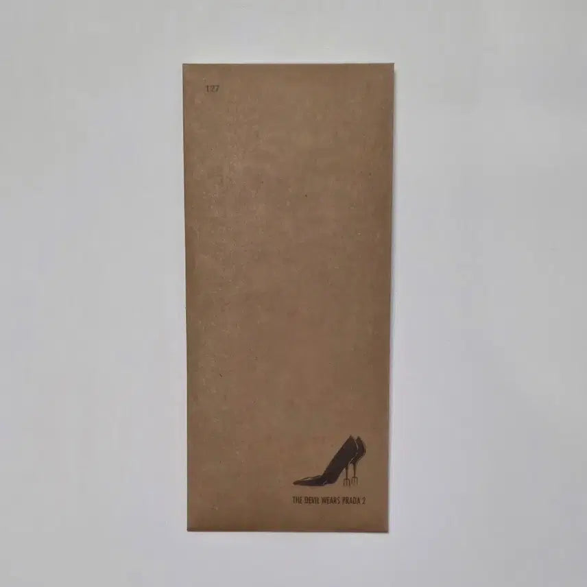 [SOLD OUT] 악마는 프라다를 입는다 외 TTT