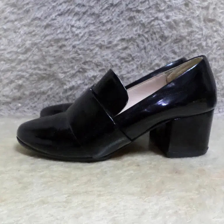 [BUNJANG] Suecommabonnie Heels Shoes Size 260 / 후루룩구제2 225 슈콤마보니 구두 중고 신발 260513