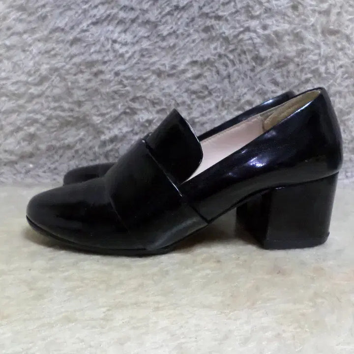 [BUNJANG] Suecommabonnie Heels Shoes Size 260 / 후루룩구제2 225 슈콤마보니 구두 중고 신발 260513