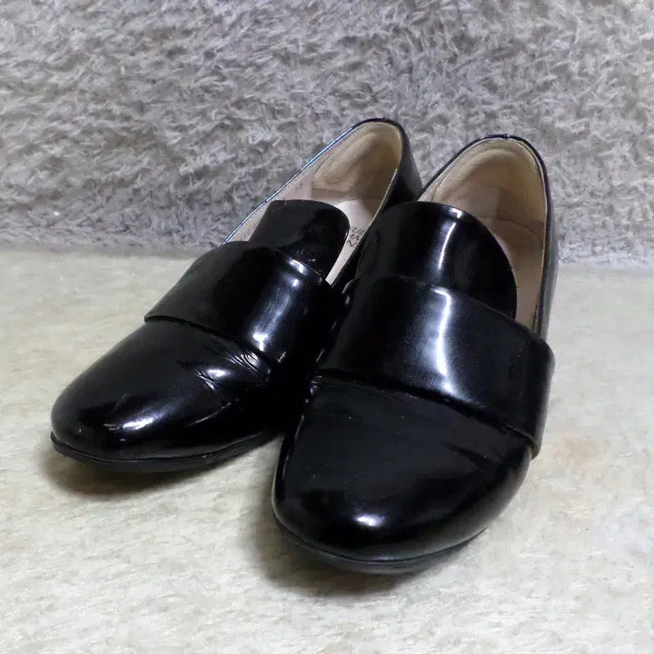 [BUNJANG] Suecommabonnie Heels Shoes Size 260 / 후루룩구제2 225 슈콤마보니 구두 중고 신발 260513