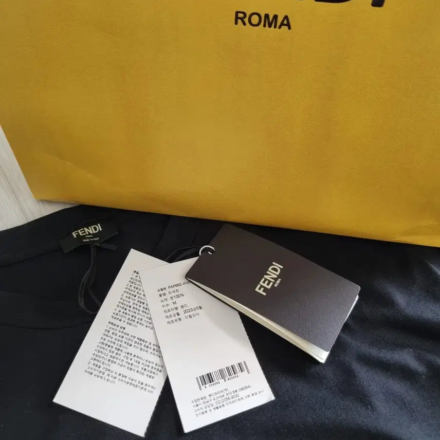 [BUNJANG] Fendi Side FF Logo Cotton T-Shirt / 백화점판 새상품급 펜디 사이드 ff로고 코튼 반팔 티셔츠 m