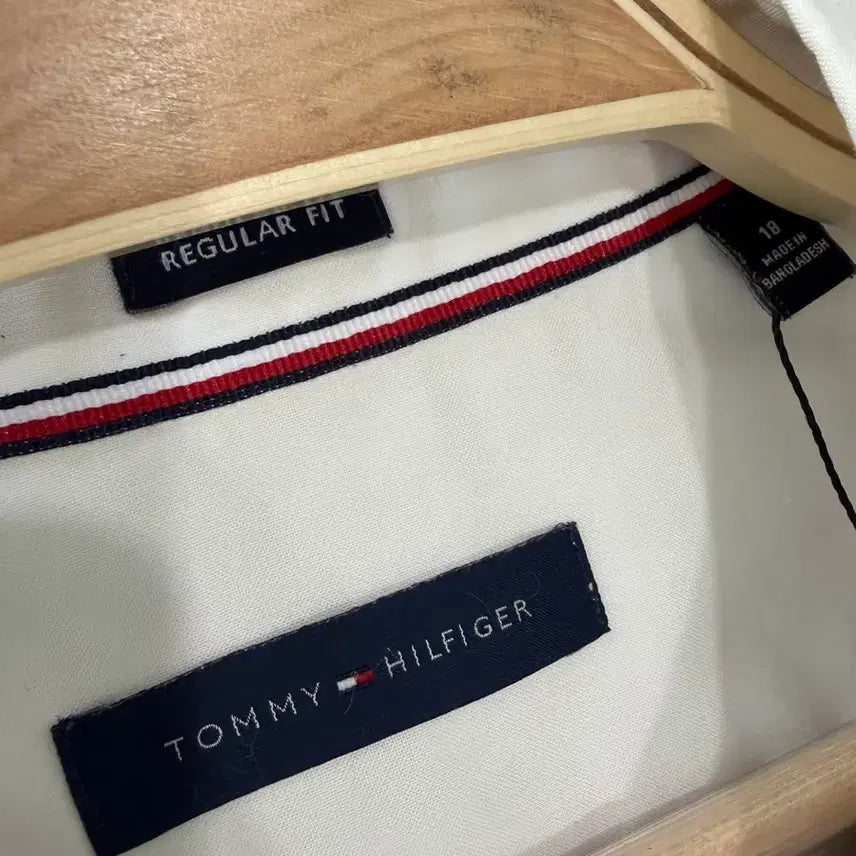 [BUNJANG] Tommy Hilfiger Short Sleeve Shirt / 129. 타미힐피거 반팔 셔츠