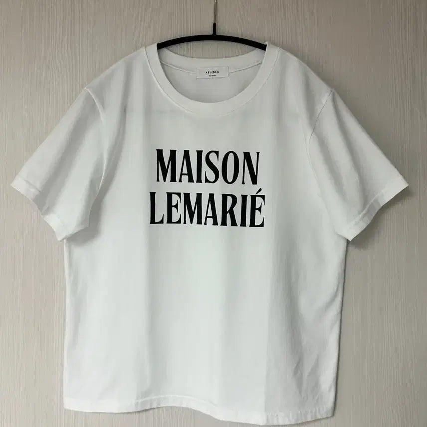 [BUNJANG] Lettering Logo Short Sleeve T-Shirt / 레터링 로고 반팔티