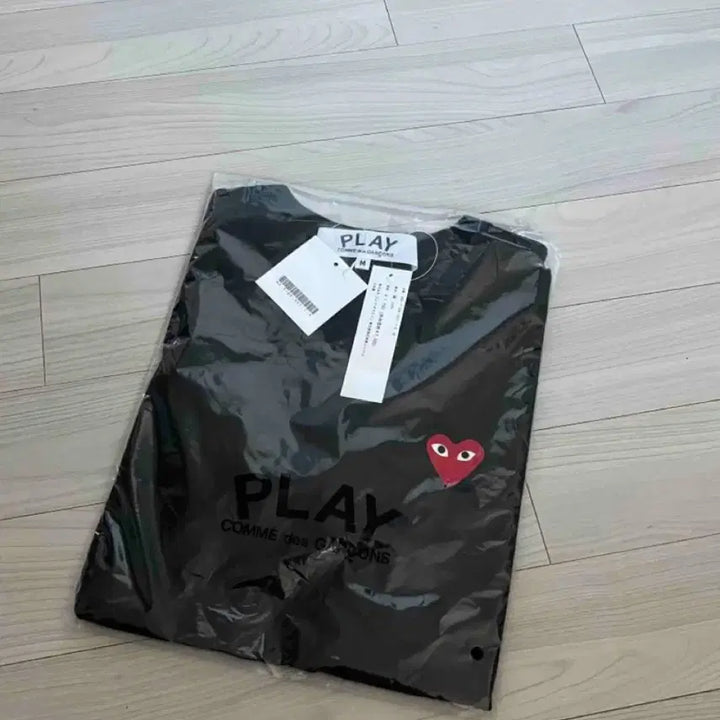[SOLD OUT] 꼼데가르송 블랙 새상품(M)