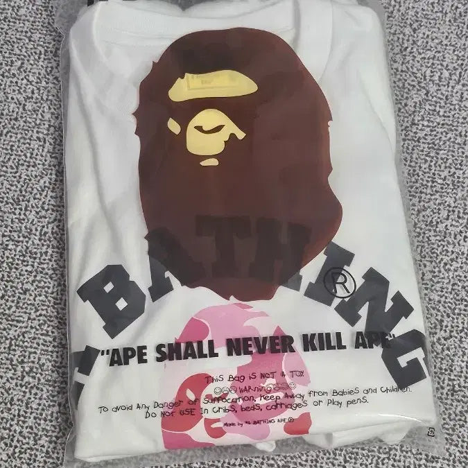 [BUNJANG] A BATHING APE ABC Camo College T-Shirt White Pink / [M] 베이프 ABC 카모 컬리지 티셔츠 화이트 핑크