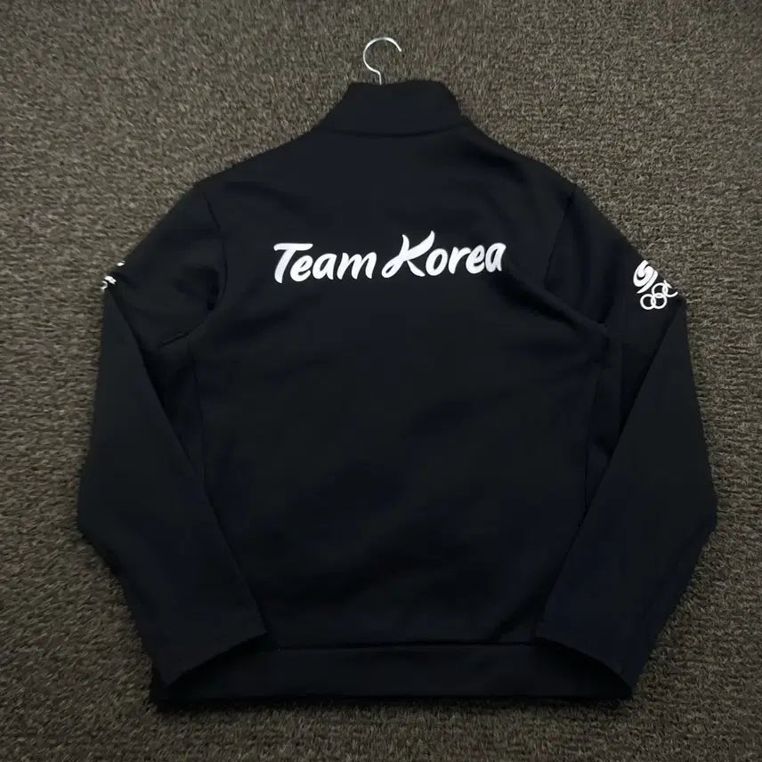 [SOLD OUT] 노스페이스 팀 코리아 블랙 트랙탑 져지
