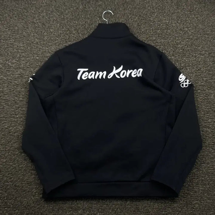 [SOLD OUT] 노스페이스 팀 코리아 블랙 트랙탑 져지