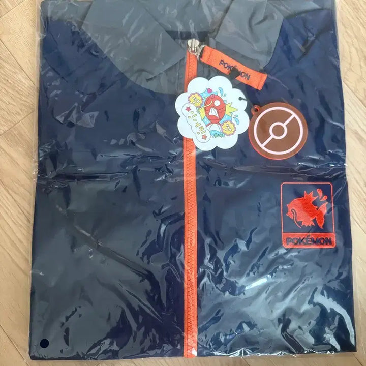 [BUNJANG] Pokemon Magikarp Windbreaker Jumper / 포켓몬 바람막이 점퍼 잉어킹