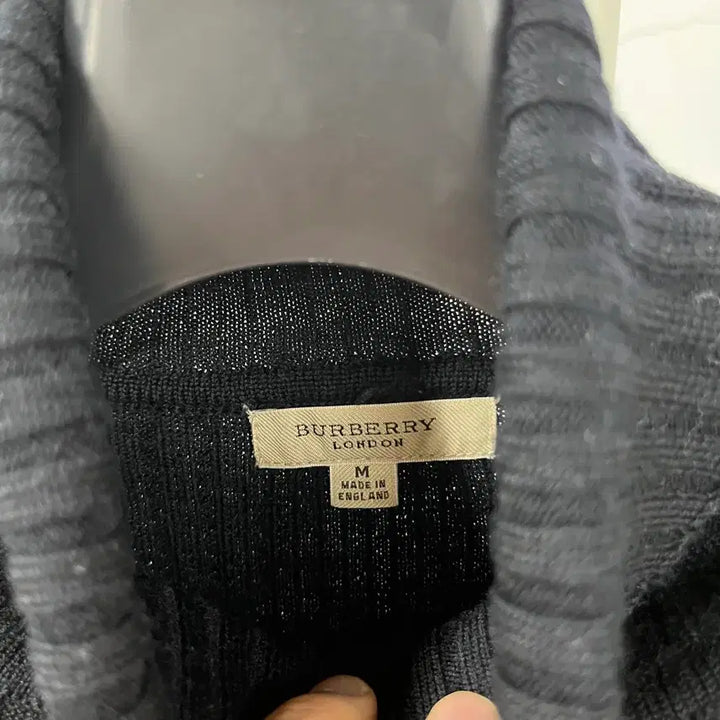 [BUNJANG] Burberry Women Nova Check Patch Knit M / 버버리 우먼 노바체크 패치 니트 M