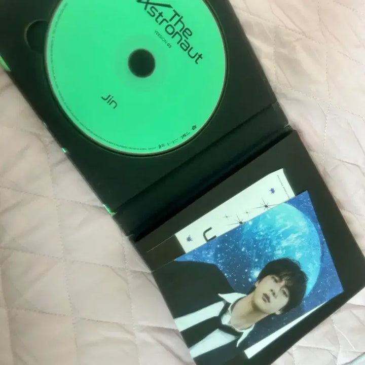 [BUNJANG] Jin BTS The Astronaut Album / 진 BTS The Astronaut 앨범