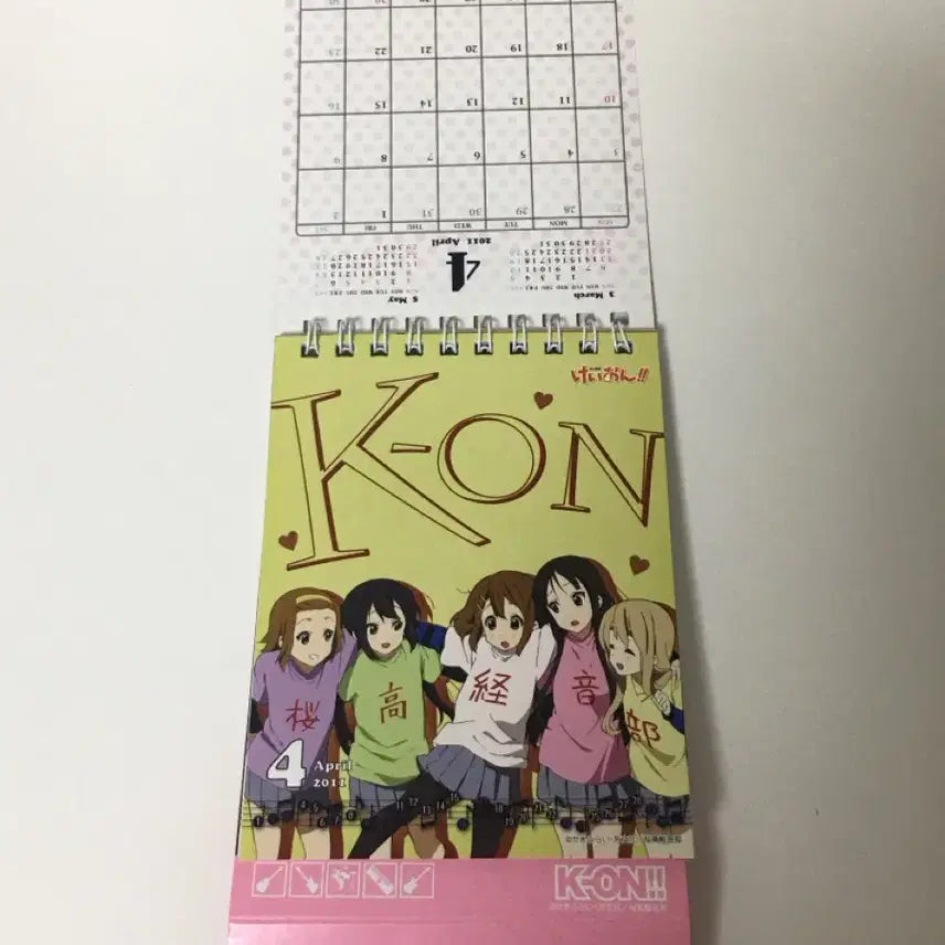 [BUNJANG] K-ON!! 2011-2012 Desk Calendar / 케이온 2011-2012 탁상 달력 판매합니다!