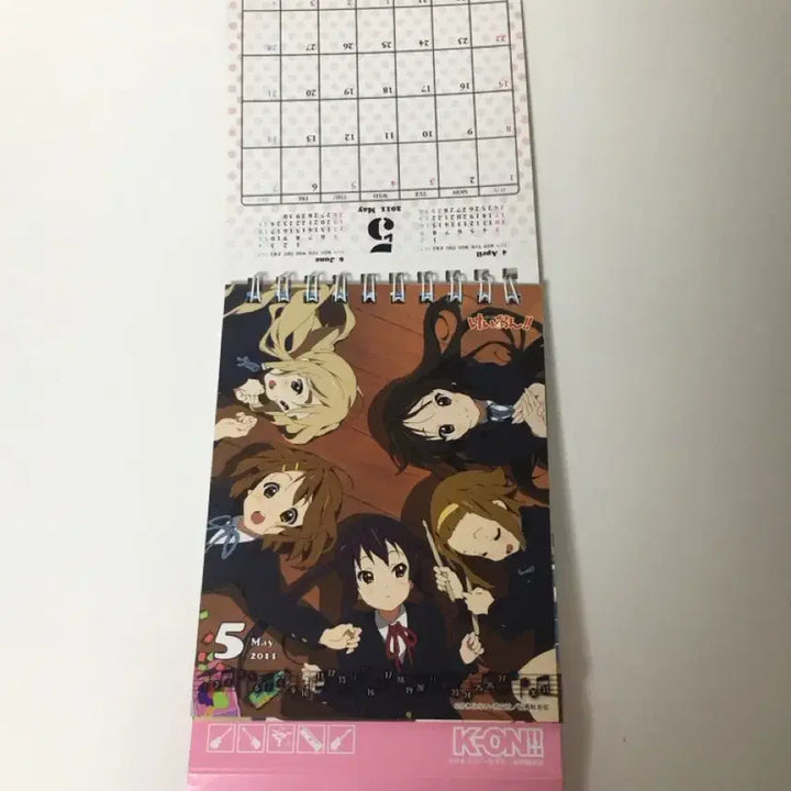 [BUNJANG] K-ON!! 2011-2012 Desk Calendar / 케이온 2011-2012 탁상 달력 판매합니다!