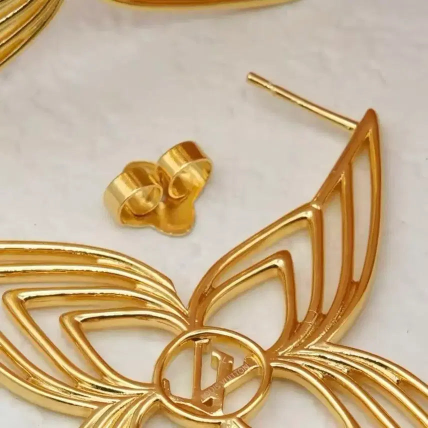 [BUNJANG] Louis Vuitton Flower Gold Earrings / 루이비통 플라워 골드 귀걸이