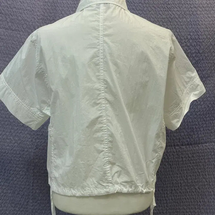 [BUNJANG] Club Monaco White Short Sleeve Blouse / 24년한섬 클럽모나코 CLUB MONACO 반팔 블라우스 화이트 55