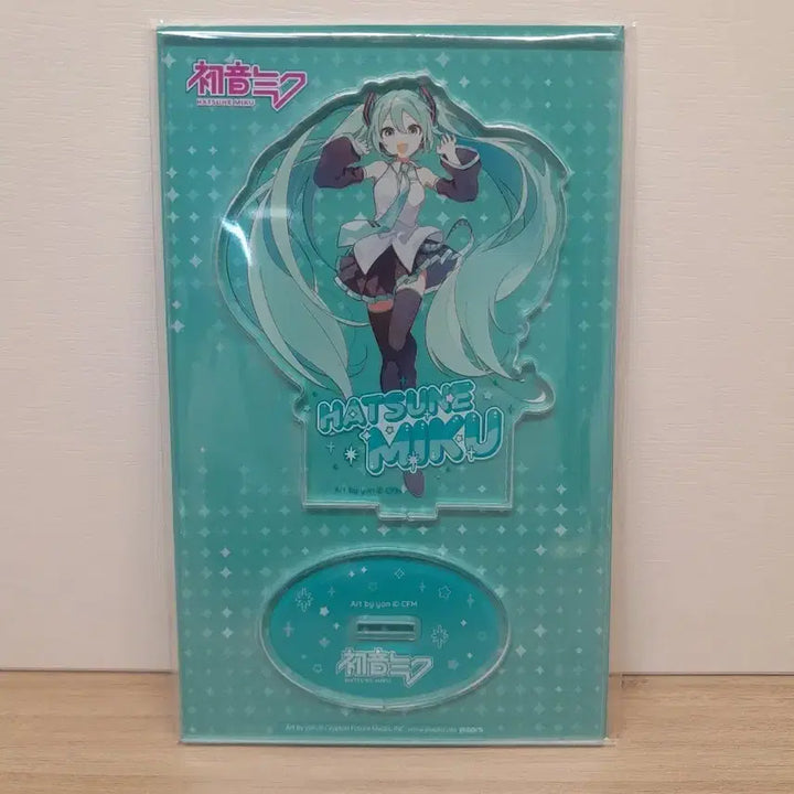 [BUNJANG] Hatsune Miku Acrylic Stand / 하츠네 미쿠 아크릴 스탠드