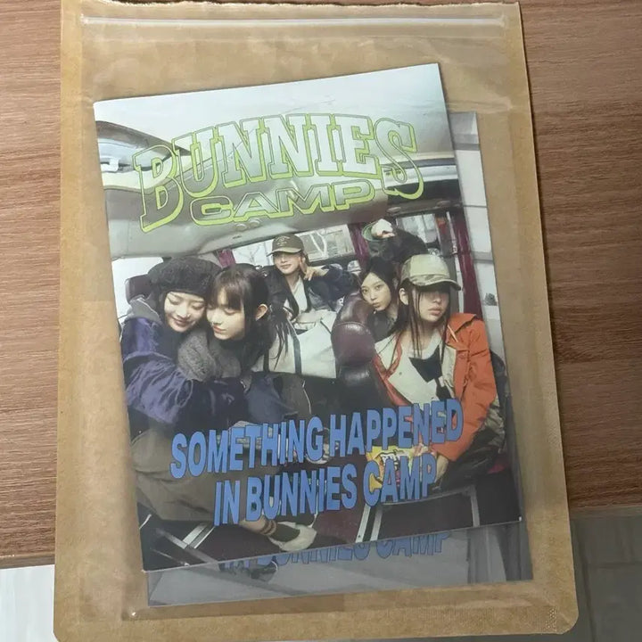 [BUNJANG] NewJeans Bunnies Camp Photobook Unsealed / 뉴진스 버니즈캠프 포토북 양도합니다