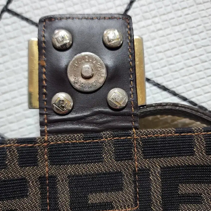 [BUNJANG] Fendi Mamma Baguette Vintage Bag / 팬디주카맘마백