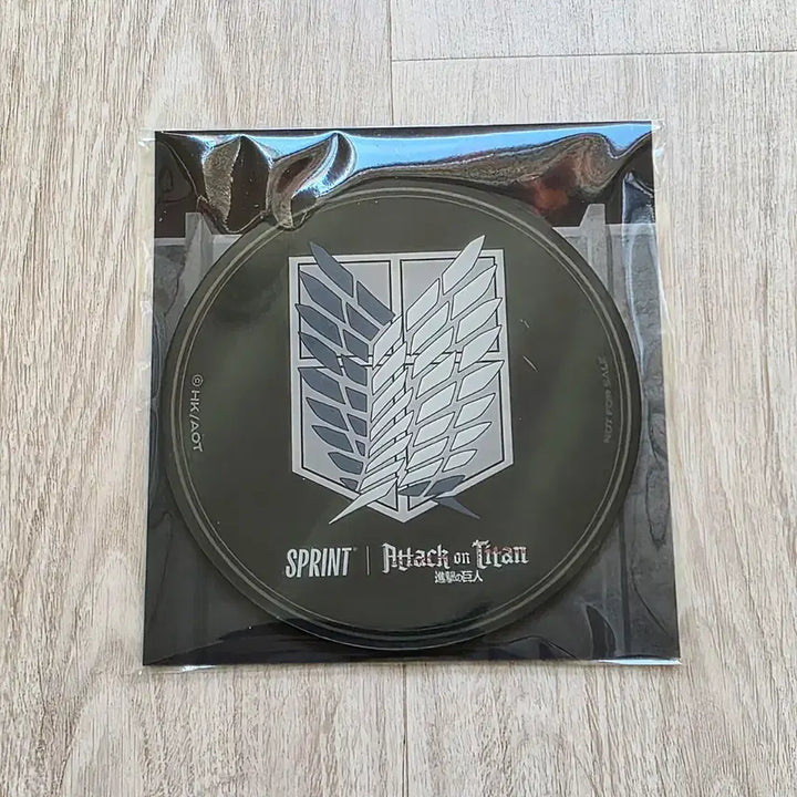 [BUNJANG] Attack on Titan Sprint GS25 Collaboration Acrylic Cup Coaster (Sealed) / [미개봉] 진격의거인/진격거 스프린트 GS25 콜라보: 아크릴 컵 코스터