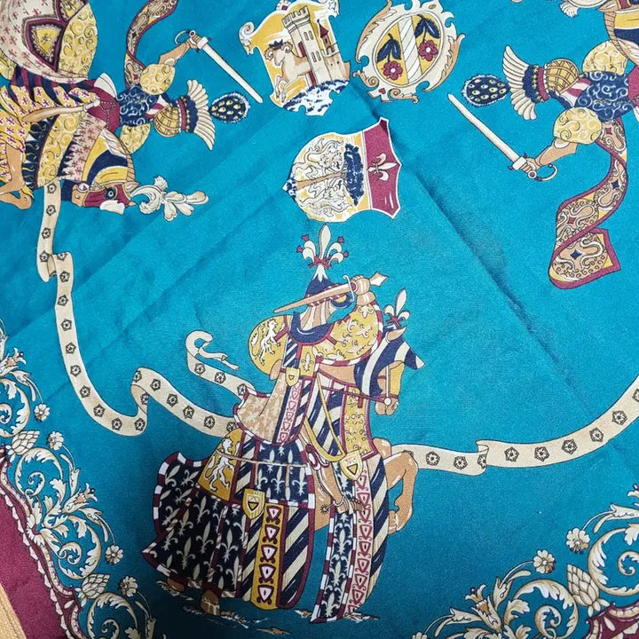 [BUNJANG] 80s Italian Knight Print Scarf / 구매시덤)80s 이태리제 기사도 스카프