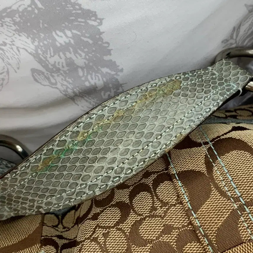 [BUNJANG] Coach Patchwork Tassel Hobo Shoulder Bag / 코치 패치워크 호보 태슬 숄더백