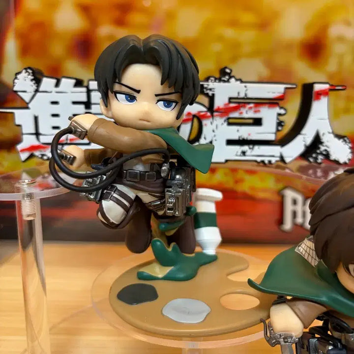 [BUNJANG] Attack on Titan Levi &amp; Eren Bushiroad Palette Figure (Rare) / 리바이 &amp; 에렌 부시로드 정품 팔레트 피규어 (희귀) 진격의거인