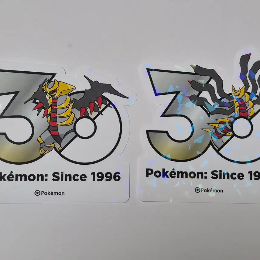 [BUNJANG] Pokemon 30th Anniversary Logo Sticker - Giratina Origin Form / Alter Form / 포켓몬 30주년 로고스티커 - 기라티나 오리진폼 어나더폼